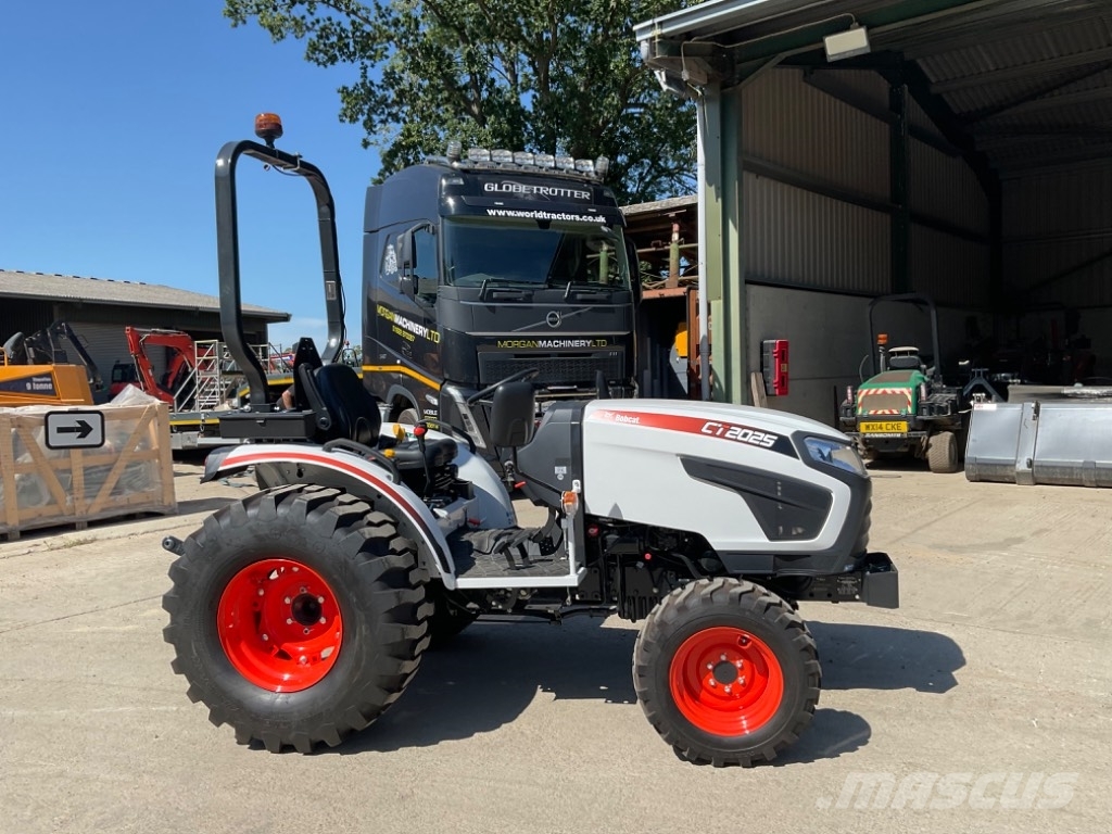 Bobcat CT 2025 Трактори