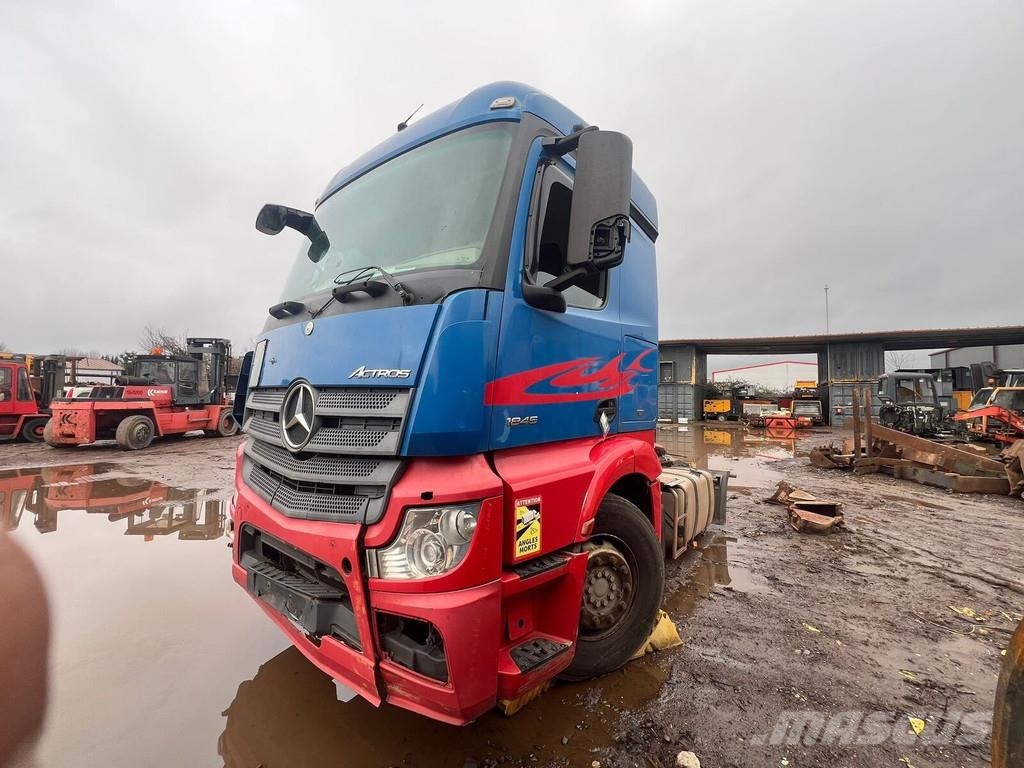 Mercedes-Benz Actros 1845 Tahače