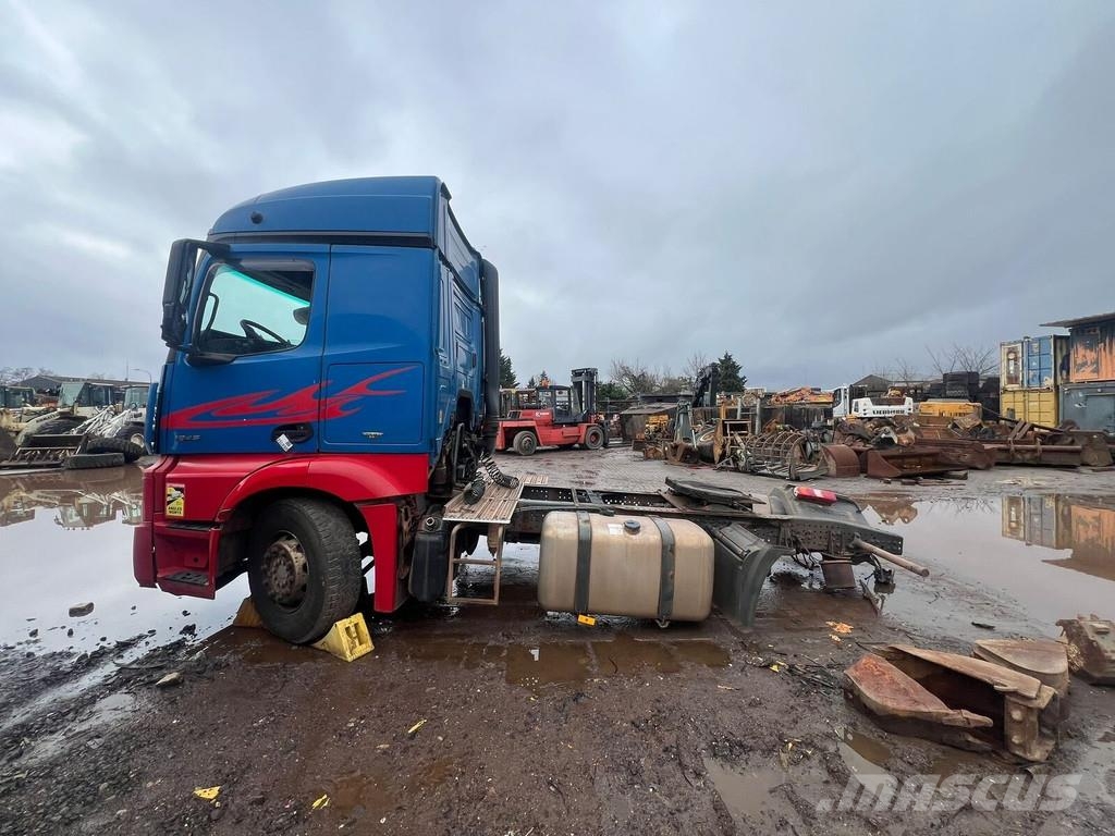 Mercedes-Benz Actros 1845 Tahače