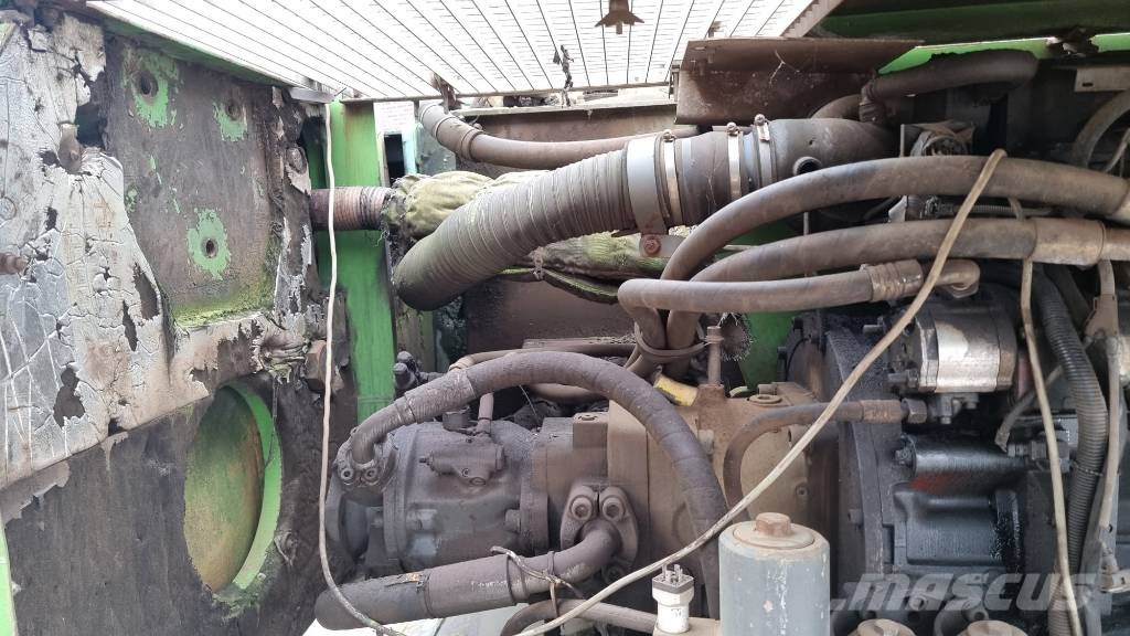 Sennebogen 825 Atliekų / pramoniniai krautuvai