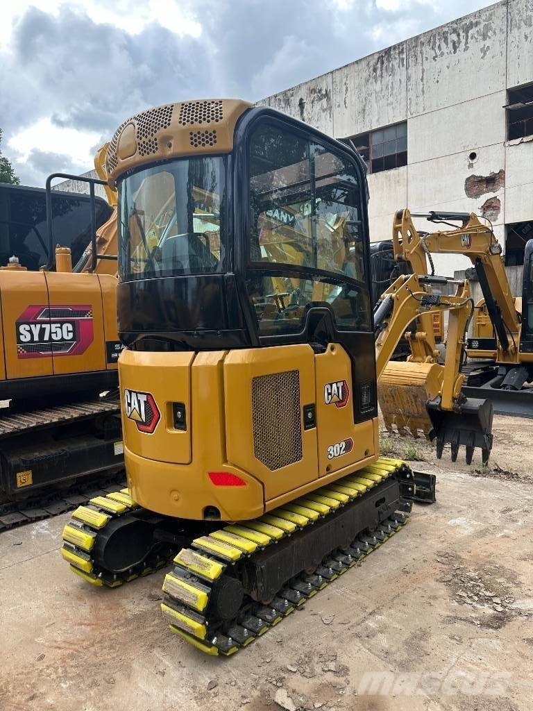 CAT 302 CR Minigrävare < 7t
