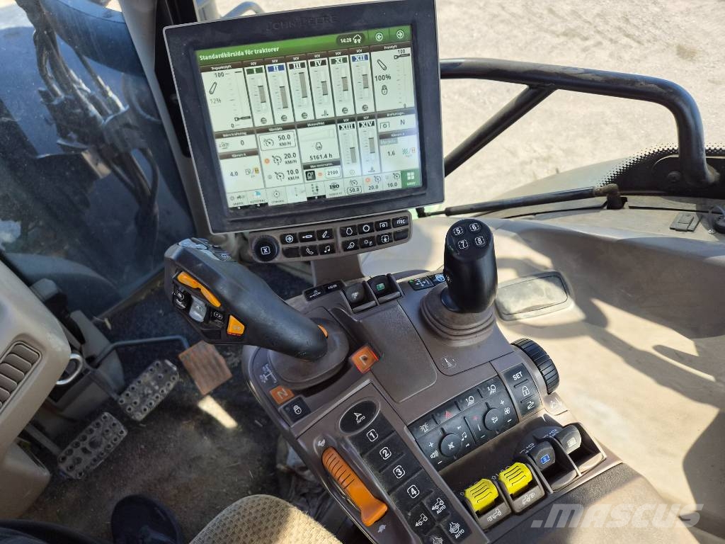 John Deere 6250 R الجرارات