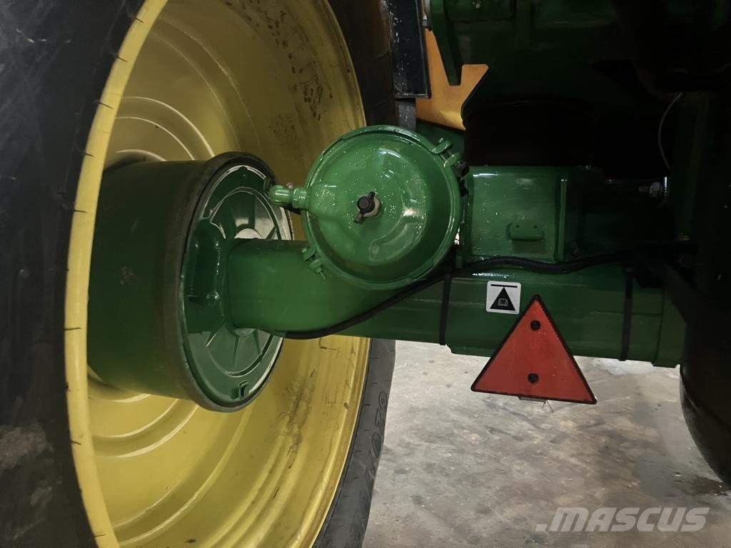 John Deere R962I ANHÄNGEFELDSPRITZE Haagispritsid