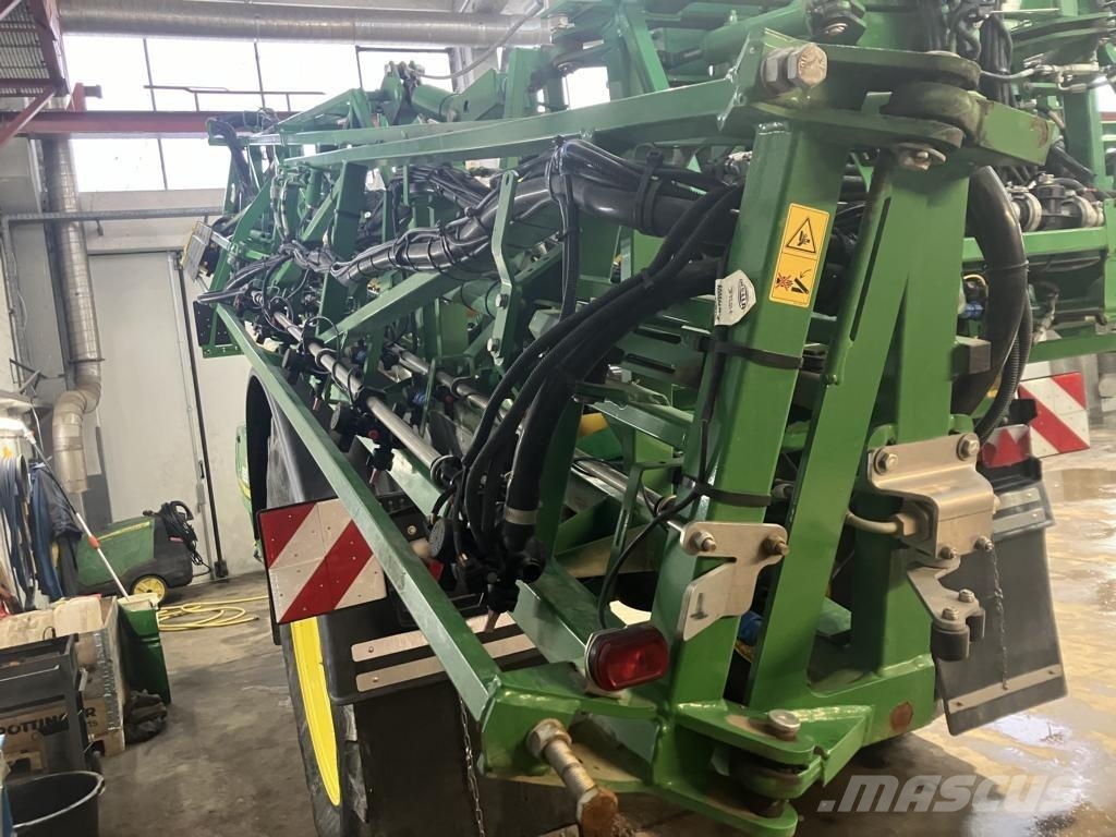 John Deere R962I ANHÄNGEFELDSPRITZE Haagispritsid