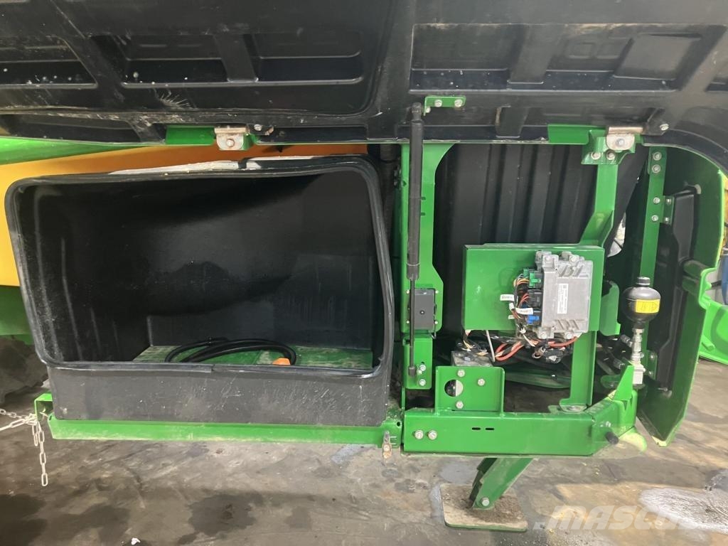 John Deere R962I ANHÄNGEFELDSPRITZE Haagispritsid