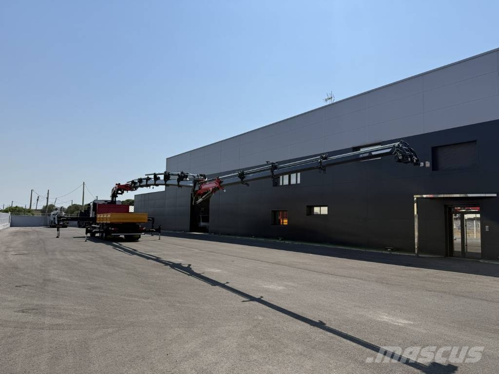 Renault K 440 Camiones grúa