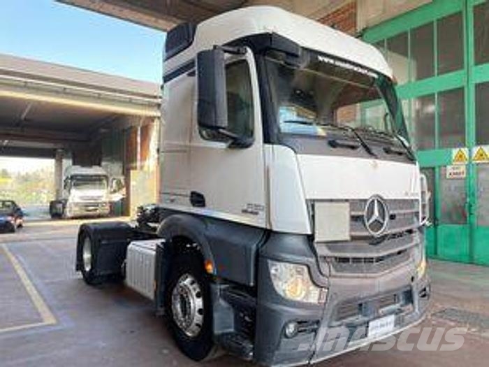 MB Trac Actros 1845 Трактори