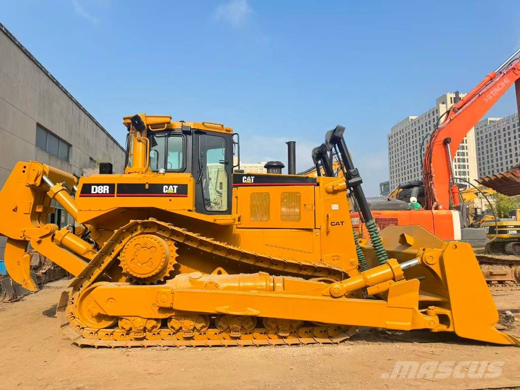 CAT D 8 R Buldožeri guseničari