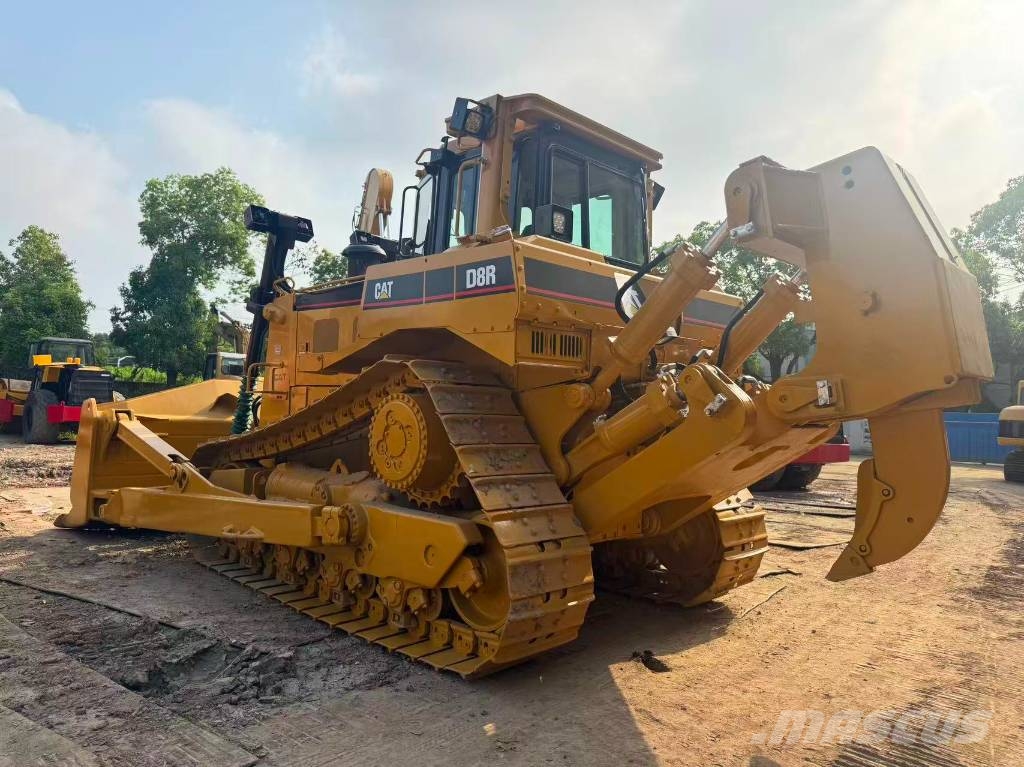 CAT D 8 R Buldožeri guseničari