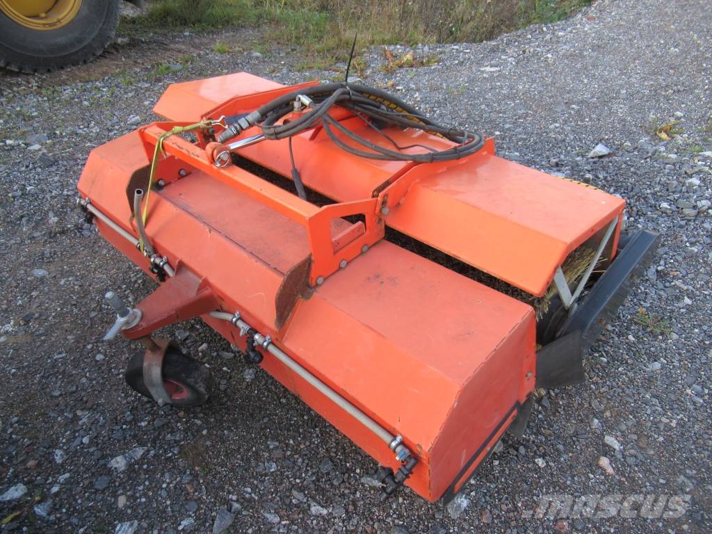 Iseki TG 5470 AURA+HIEKOITIN+HARJA Трактори