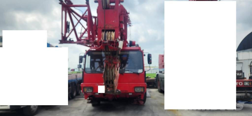 Liebherr LTM 1090-2 全路面起重機/吊車