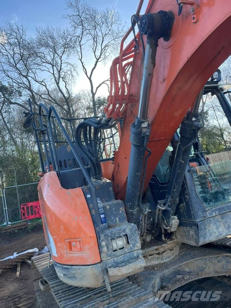 Doosan DX 140 LCR-5 حفارات زحافة