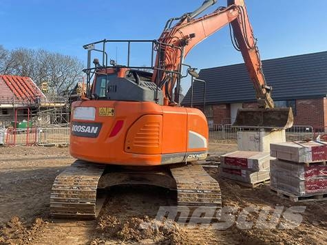 Doosan DX 140 LCR-5 حفارات زحافة