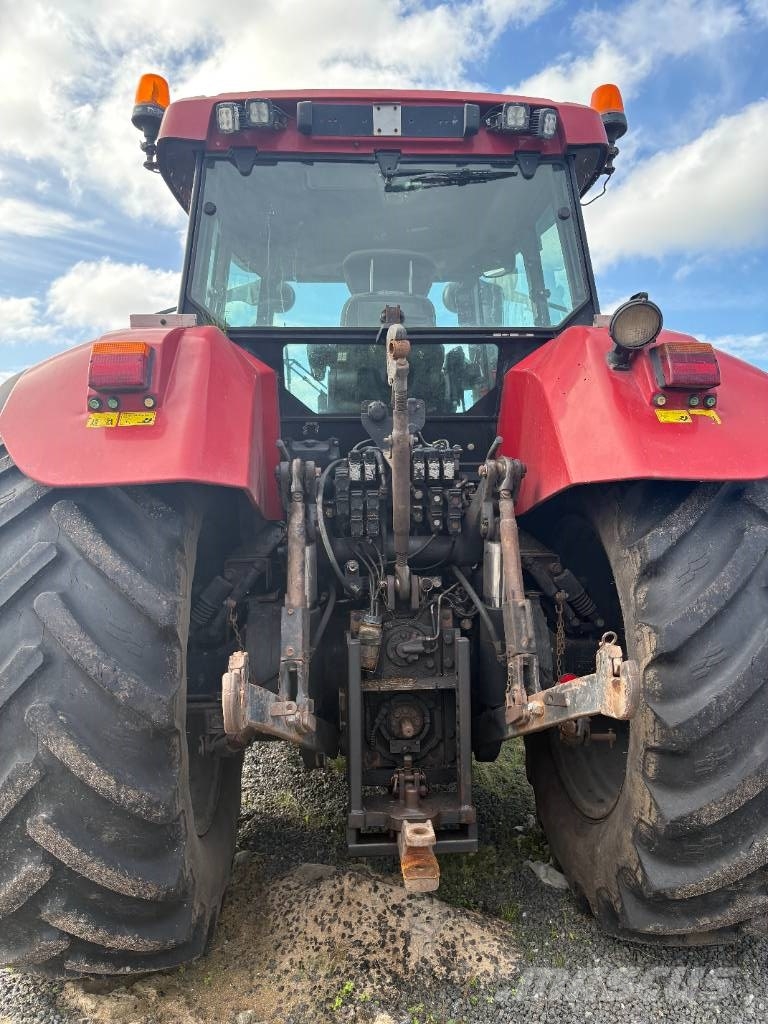 Case IH CVX 1190 Traktoren