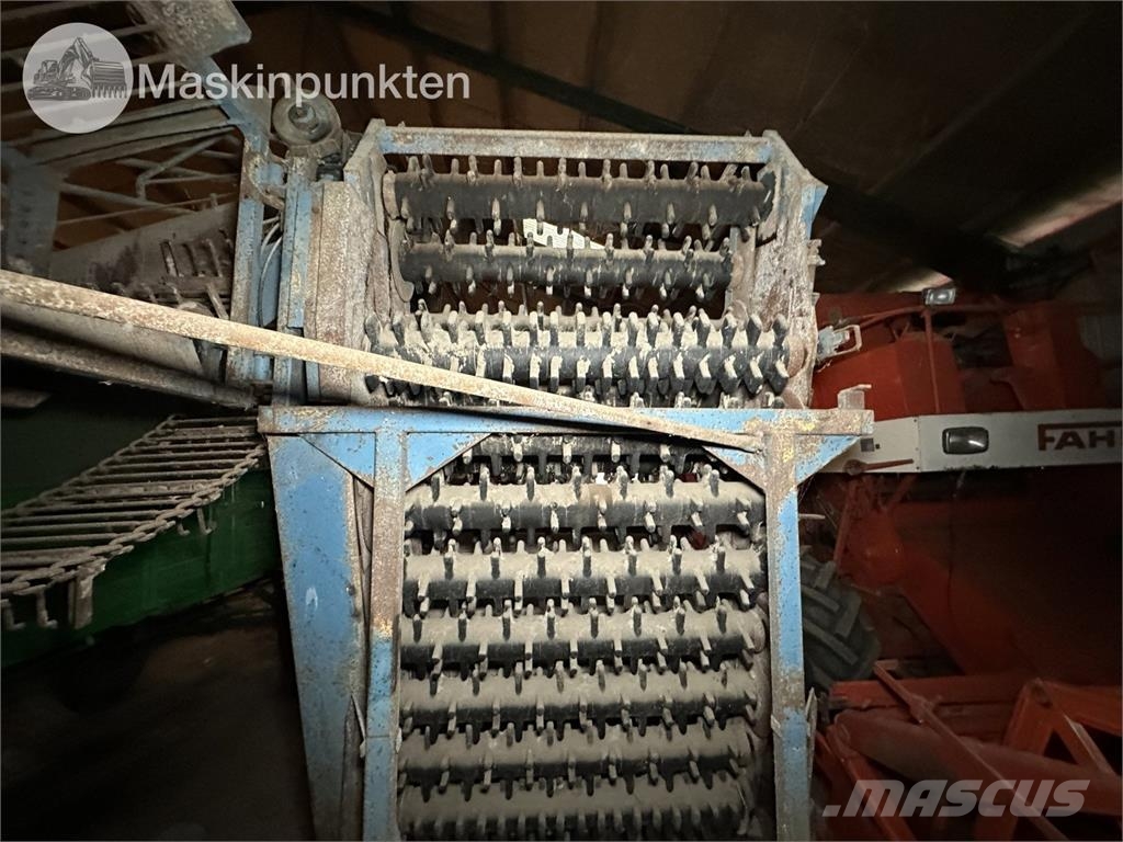 Edenhall 503 Rübenvollernter