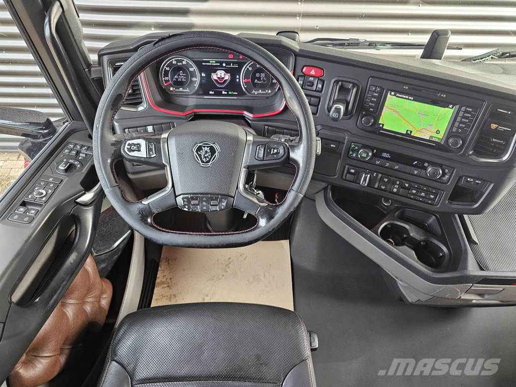 Scania S520 V8 4x2 / FULL AIR / RETARDER / PARKING COOLER Vilcēji