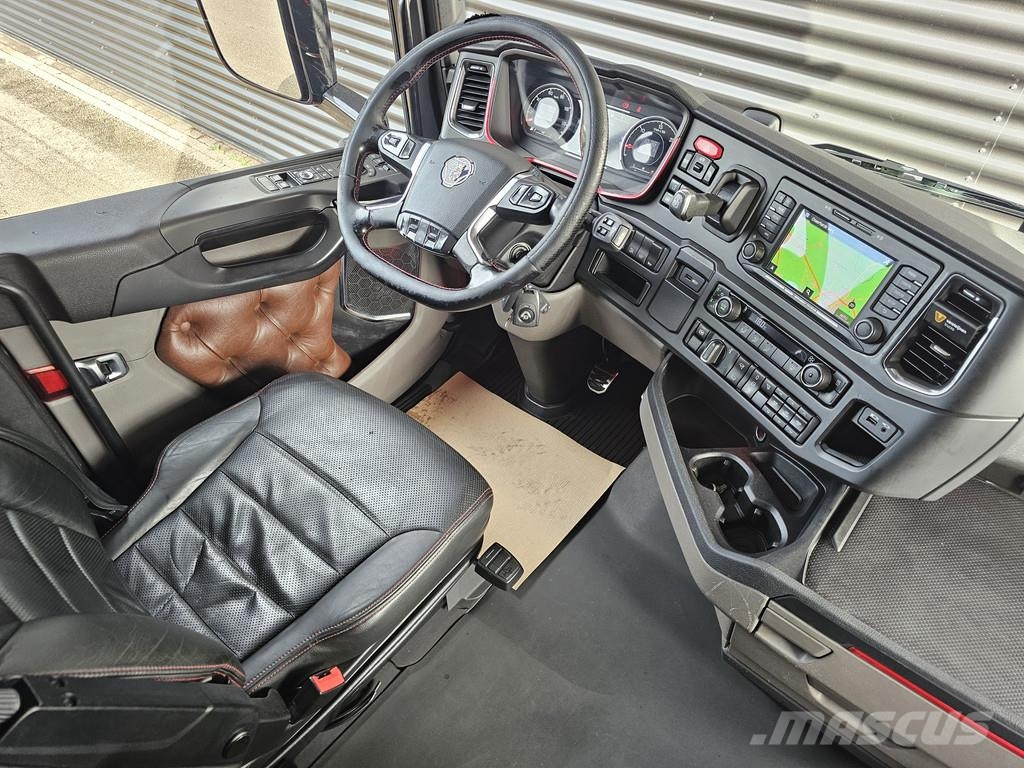 Scania S520 V8 4x2 / FULL AIR / RETARDER / PARKING COOLER Vilcēji