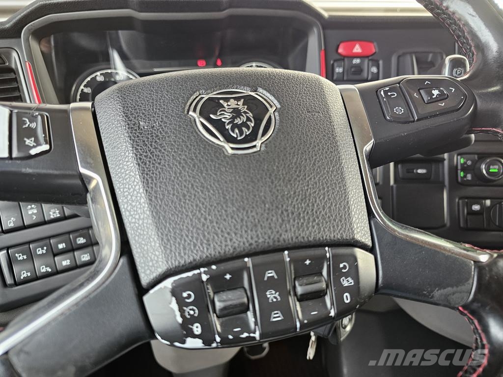 Scania S520 V8 4x2 / FULL AIR / RETARDER / PARKING COOLER Vilcēji