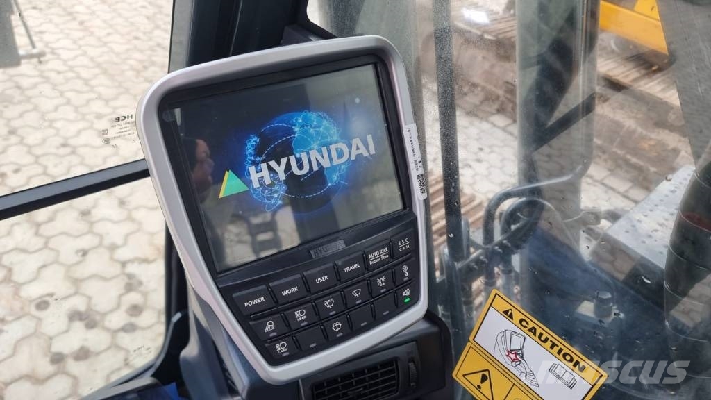 Hyundai HX 140 AL Pelle sur chenilles