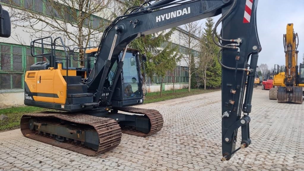 Hyundai HX 140 AL Pelle sur chenilles