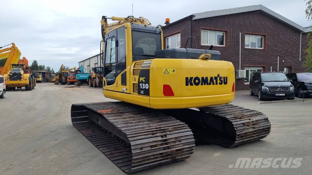 Komatsu PC 130-8 Bog Master Gravemaskiner på larvebånd