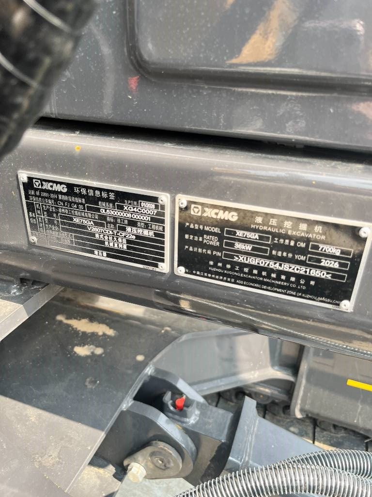XCMG XE 75 GA Midi excavators 7t - 12t