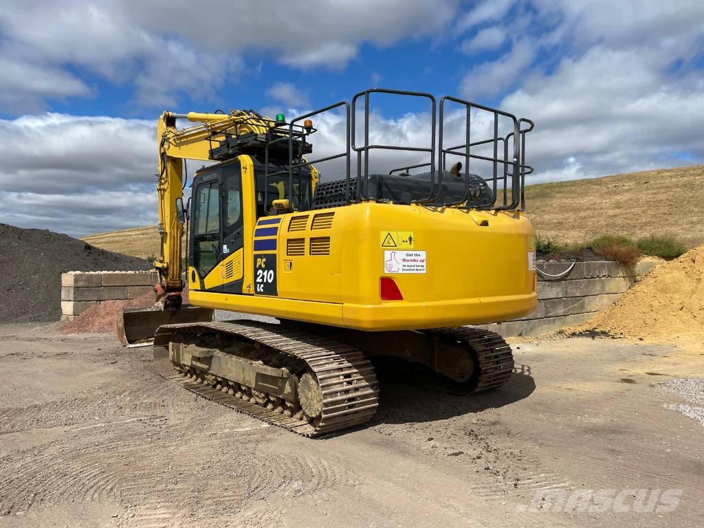 Komatsu PC 210 LC-11 履带挖掘机