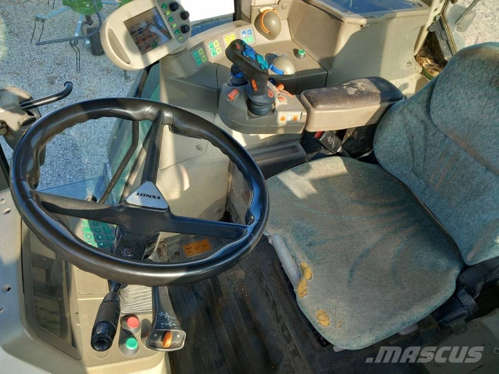 Fendt Vario 820 TMS トラクター