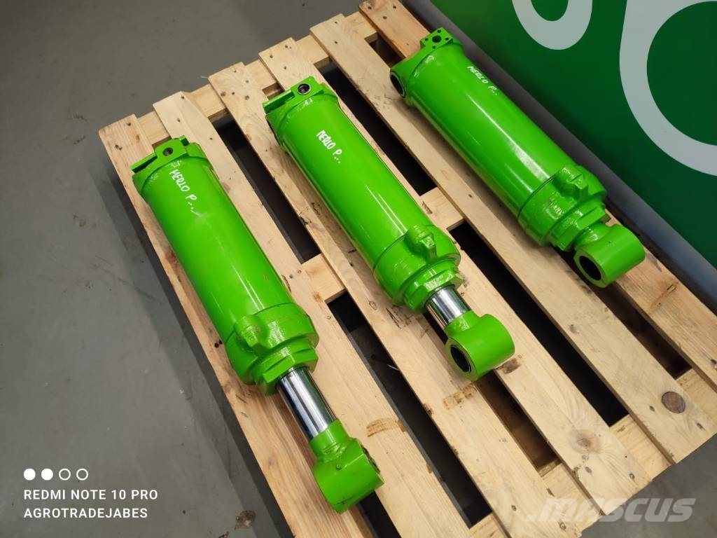 Merlo ROTO 45.21 bucket leveling cylinder MERLO ROTO 45. Hidraulika