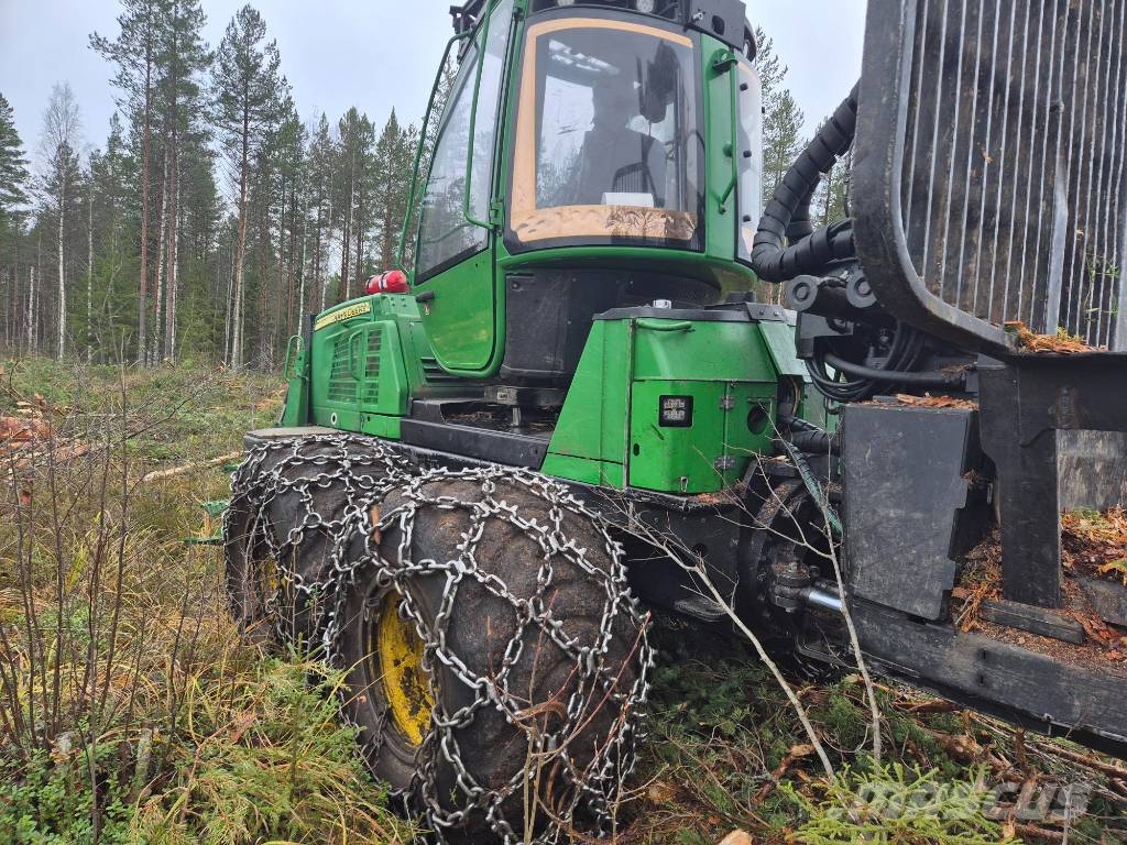 John Deere 1110E Transportadoras