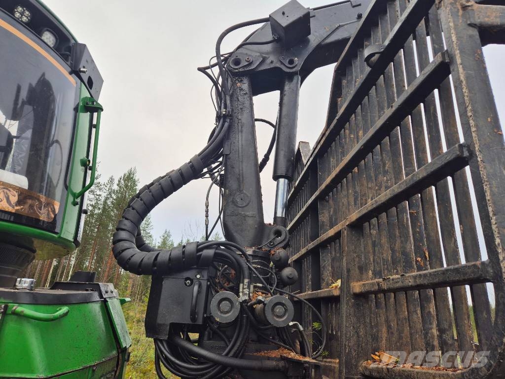 John Deere 1110E Transportadoras
