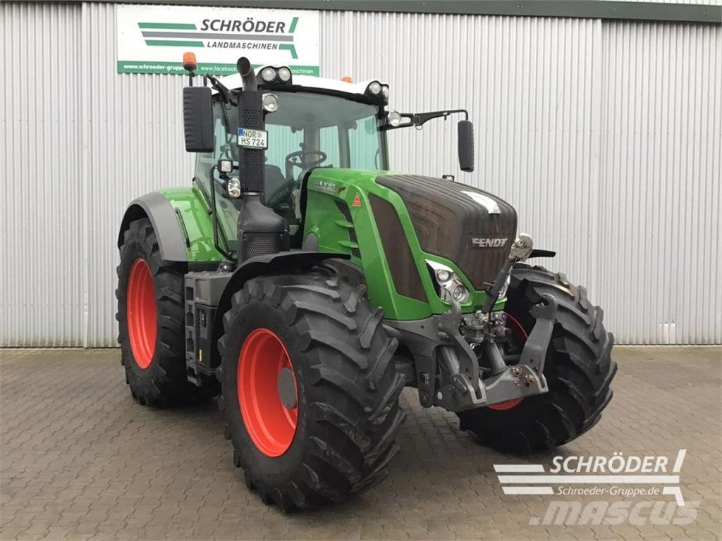 Fendt 824 S4 PROFI PLUS Tractors