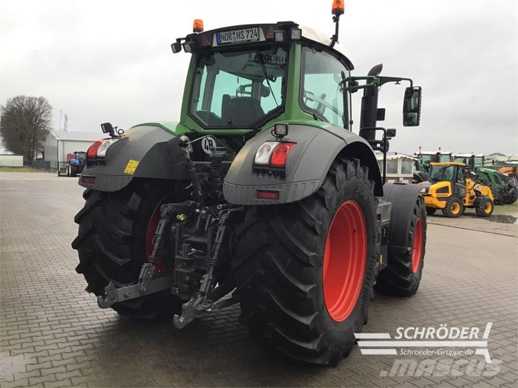 Fendt 824 S4 PROFI PLUS Tractors