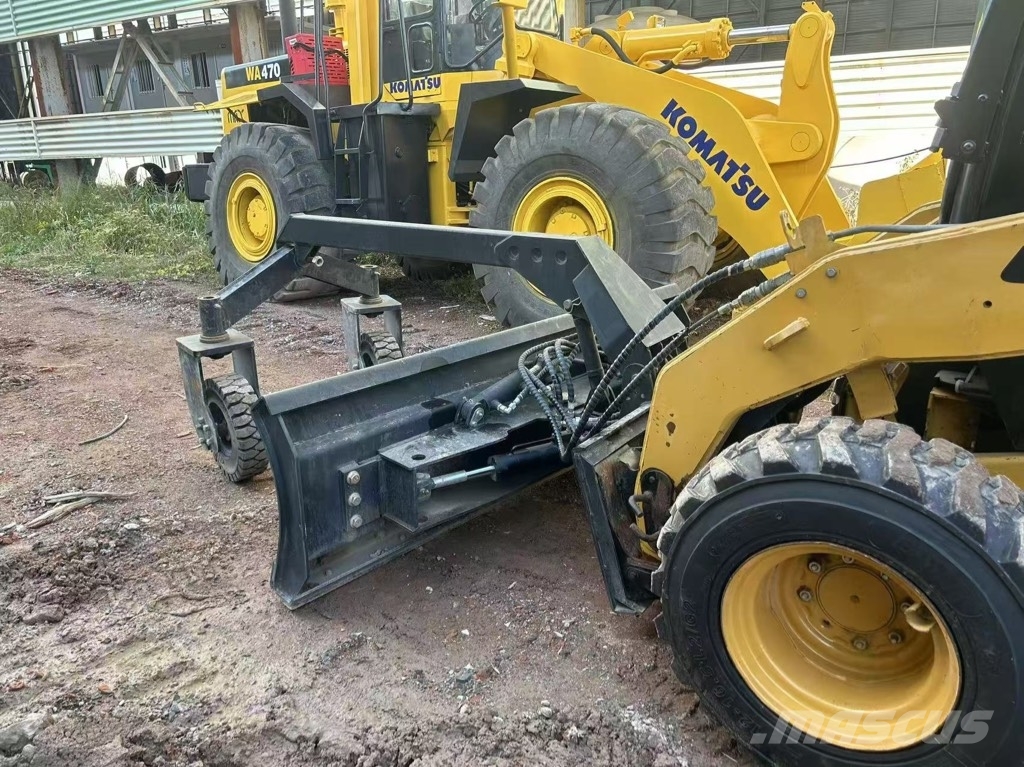 CAT 246 C skid steer loader Мини-погрузчики