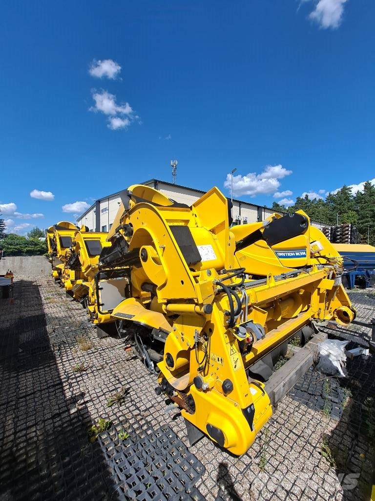 New Holland 980CF 6R 75 Otros equipos para cosecha