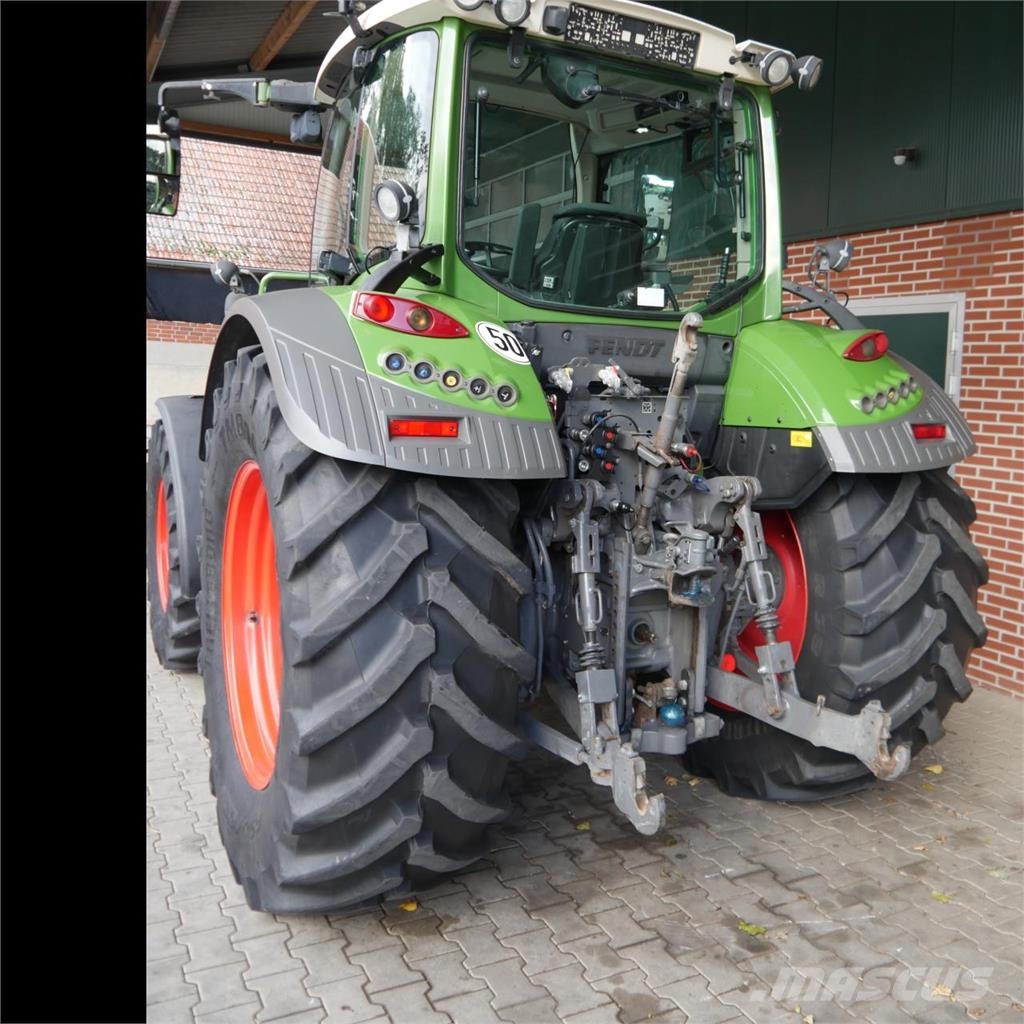 Fendt 516 Vario SCR Power Traktorji