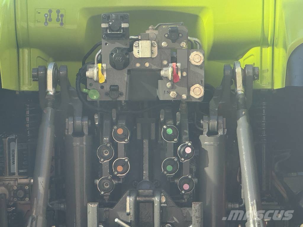 CLAAS Arion 650 Cmatic, GPS ready, Frontlinkage, 3167 hr Traktoren