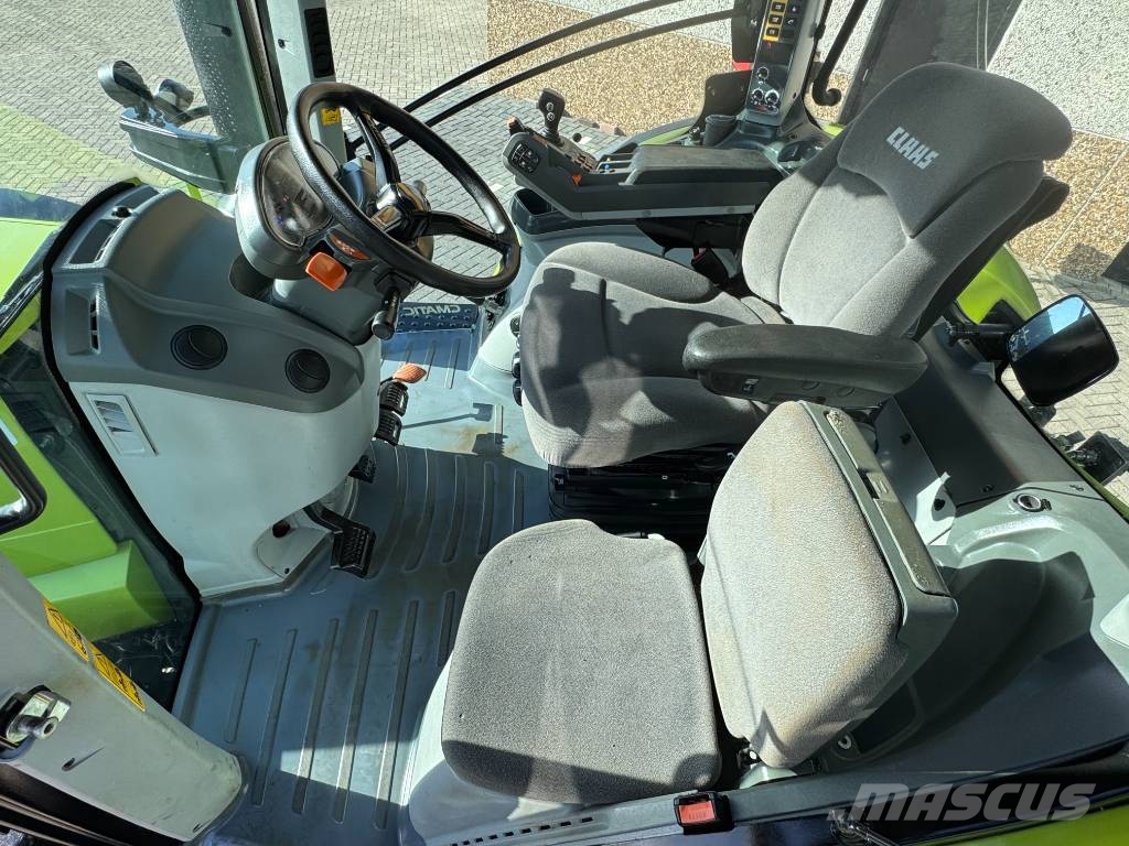 CLAAS Arion 650 Cmatic, GPS ready, Frontlinkage, 3167 hr Traktoren