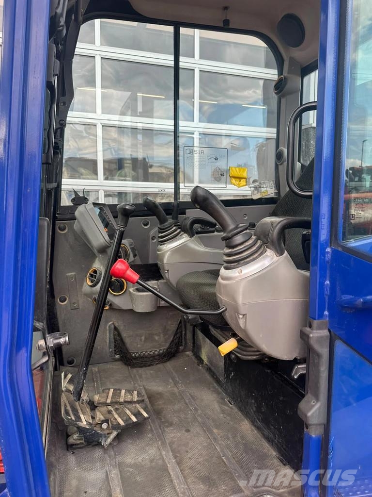 JCB 51R-1 Mini pelle < 7t