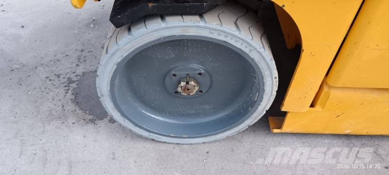 Haulotte Compact 10N - 10m, electric Škarjaste dvižne ploščadi