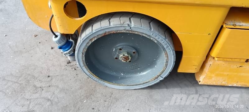 Haulotte Compact 10N - 10m, electric Škarjaste dvižne ploščadi