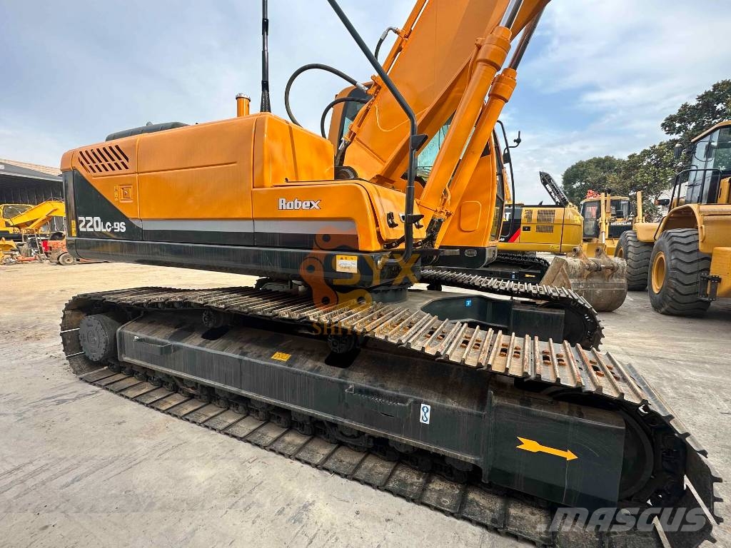 Hyundai 220 LC Raupenbagger
