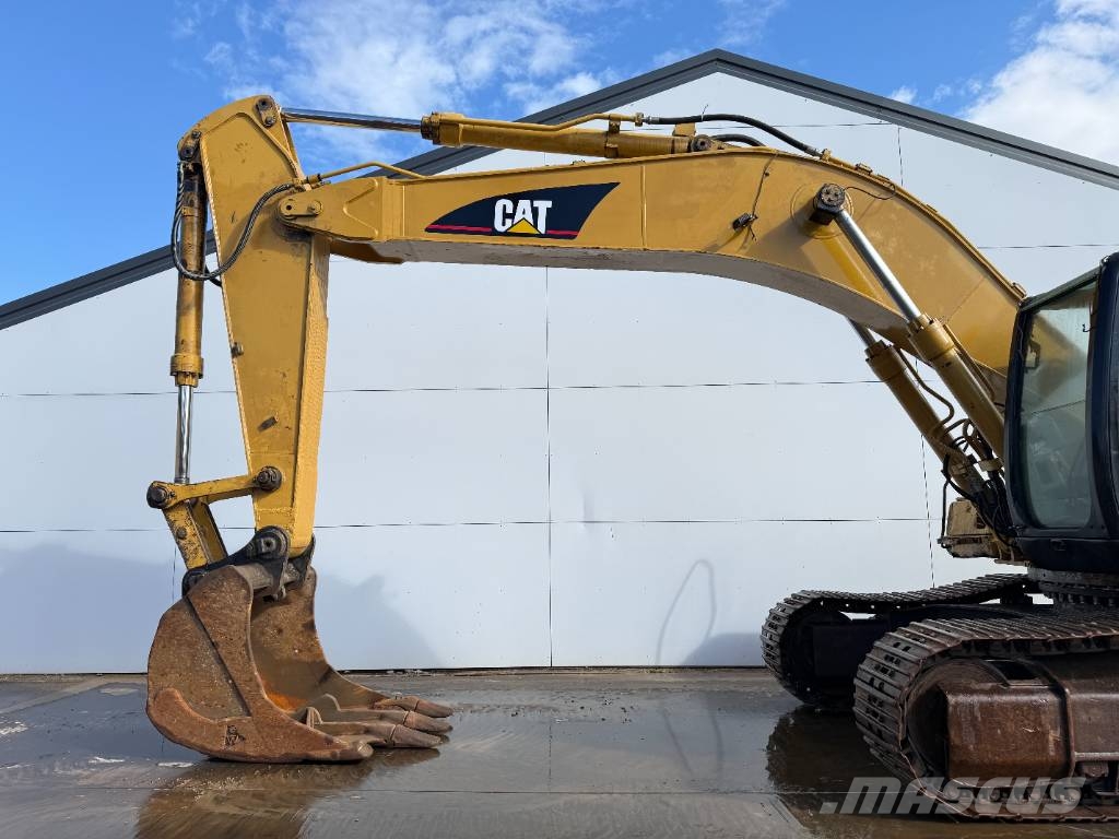 CAT 330C - Good overall condition! Гусеничні екскаватори