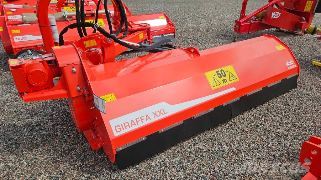Maschio Giraffa XXL 260 HD Kesantoleikkurit ja -murskaimet