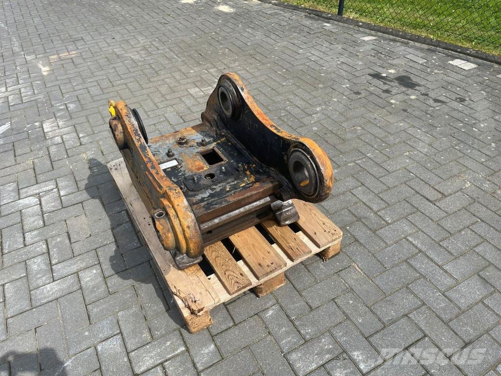 Klepp Mek KM90-D | HYDRAULIC QUICK COUPLER | SNELWISSEL Scharen