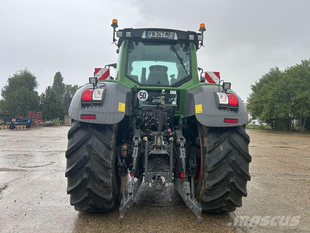 Fendt 826 VARIO PROFI + 拖拉机/农用车
