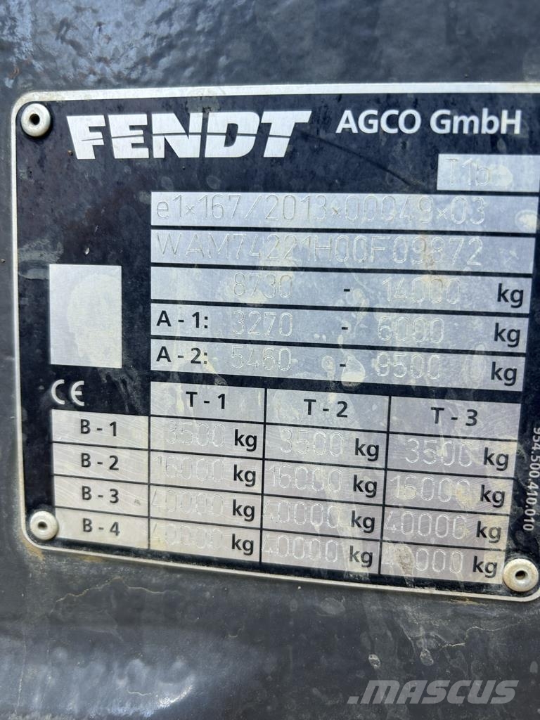 Fendt 826 VARIO PROFI + Traktory