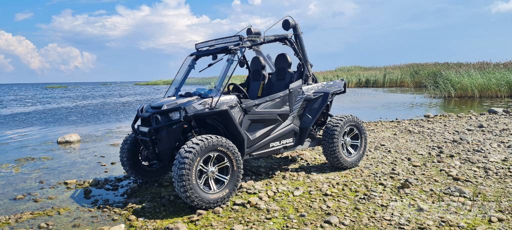 Polaris RZR XP 1000 TURMBO EPS UTVs