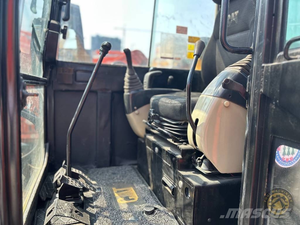 CAT 306 履带挖掘机