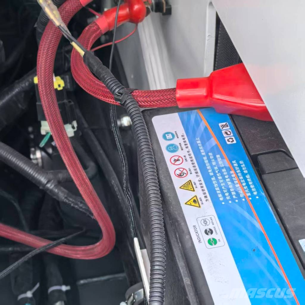 Hengli HL770H لوادر انزلاقية التوجيه